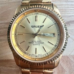 Gruen mens gold tone expansion band watch NEW BATTERY
